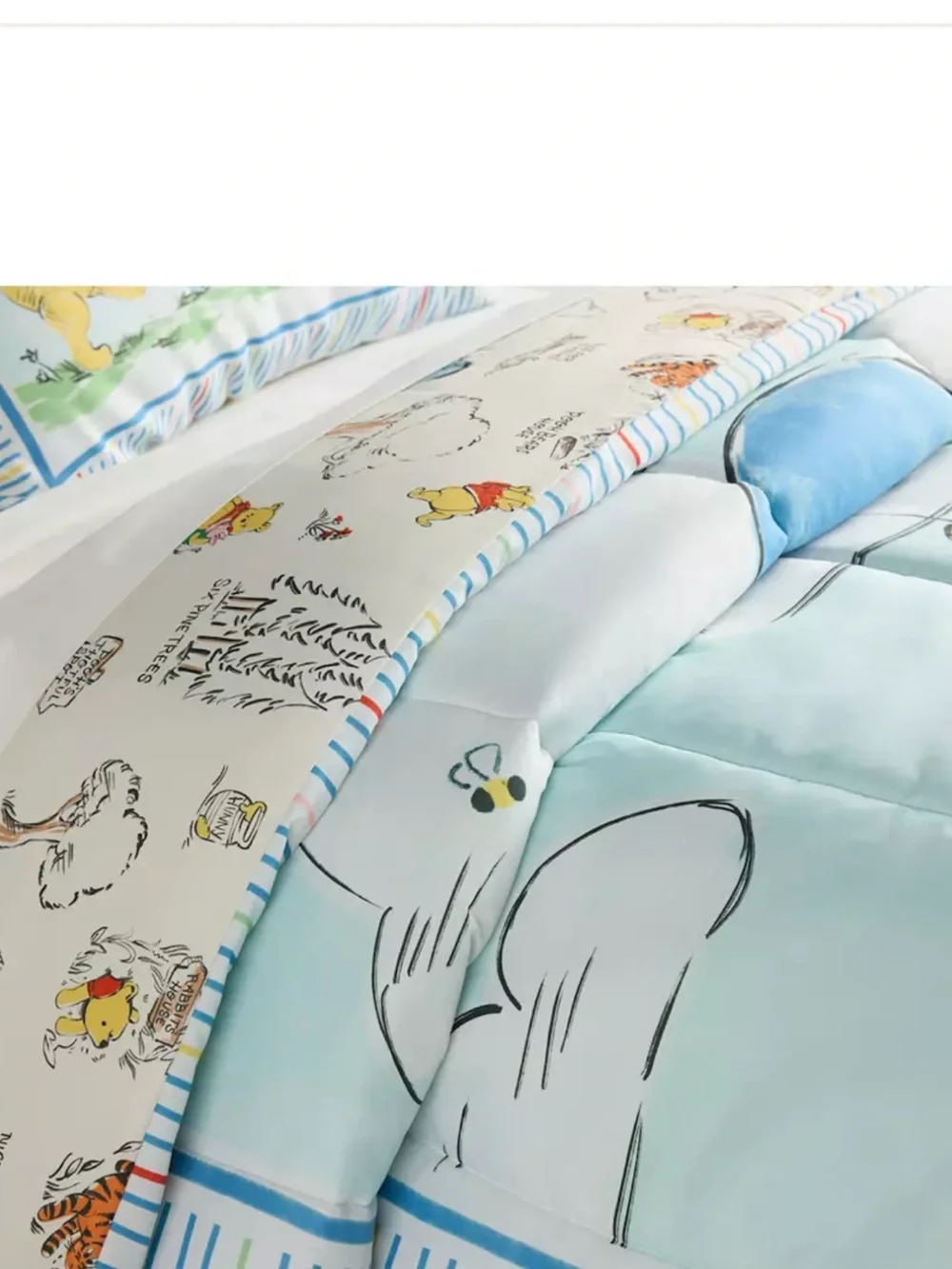 Disney Winnie the Pooh 2-Piece Comforter Set with Pooh Accent Pillow